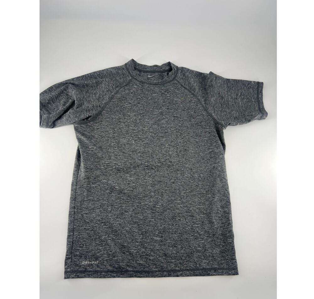 Nike Shirt Mens Small Gray Dri Fit Short Sleeve Sportswear Activewear Lounge